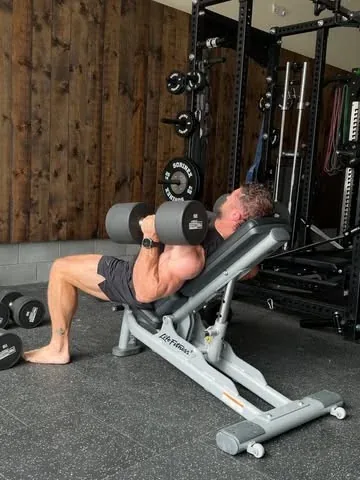 cbum Instagram post about Strength and family life