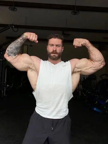 cbum Instagram post about Athletic retirement