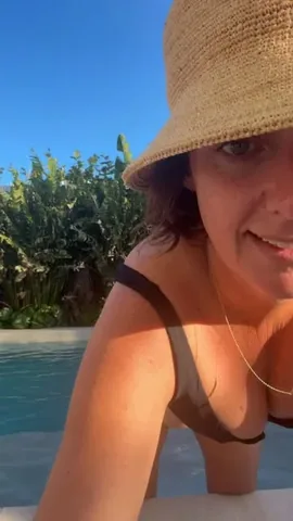 celestebarber Instagram post about Body positivity