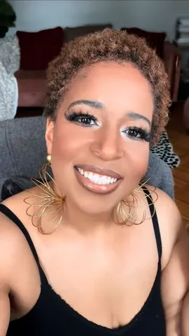 chardlinechanel Instagram post about Makeup learning