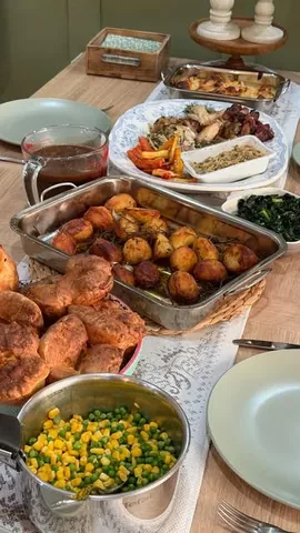 charltaylor Instagram post about Sunday roast
