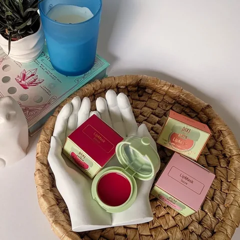chasing_emma Instagram post about Tinted lip product review