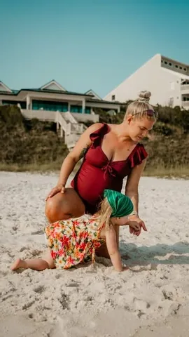 chelsealeighdamon Instagram post about Twin pregnancy update