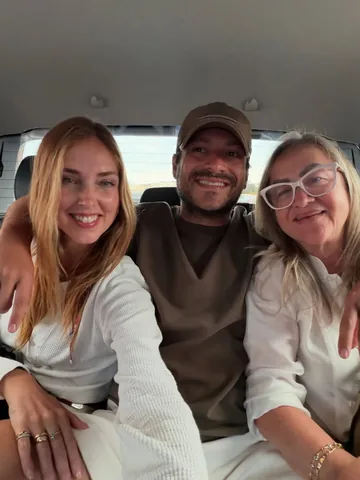 chiaraferragni Instagram post about Family visit in Colombia