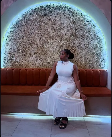 chilee_baby Instagram post about Medellín travel diary