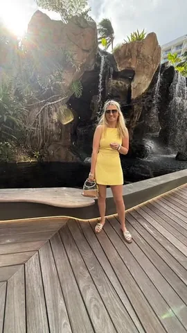 christiefightingspirit Instagram post about Hotel review