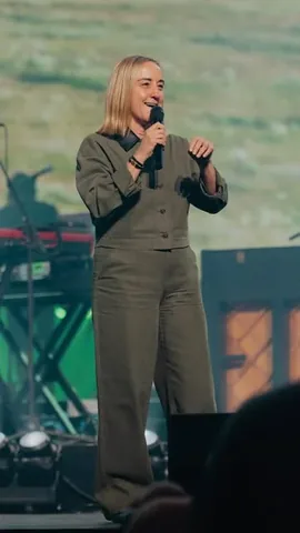 Christine Caine Instagram post thumbnail