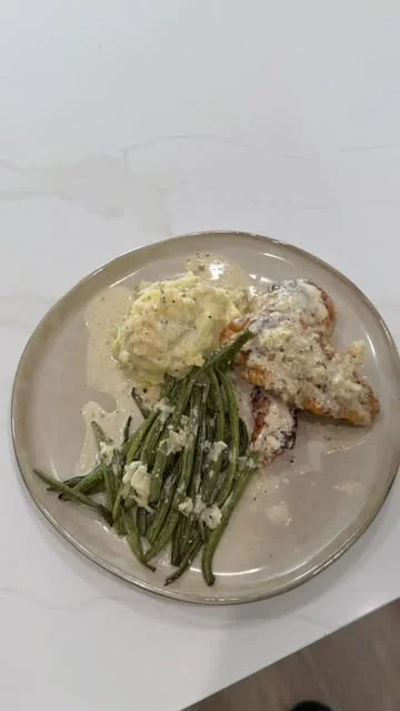cindyjeanettex Instagram post about Chicken dinner recipe