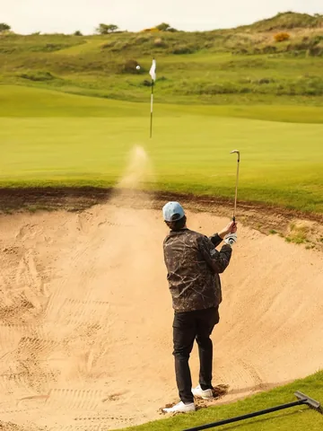 cizzorz Instagram post about Golf in Ireland