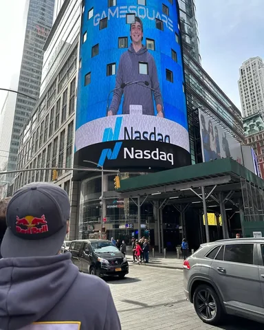 cloakzy Instagram post about Public appearance