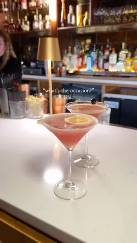 coastal_blonde Instagram post about Charleston dining