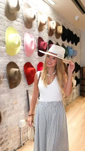 coastal_blonde Instagram post about Charleston custom hat experience