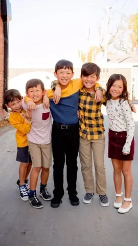 colbie.and.crew Instagram post about Family appearance