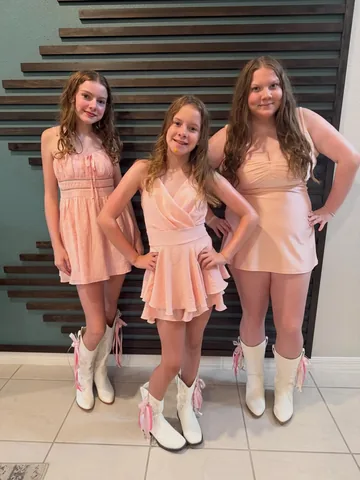 courtneyfaith1313 Instagram post about Concert attendance