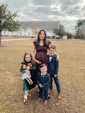 cradlecatholicmom Instagram post about Christmas family greeting