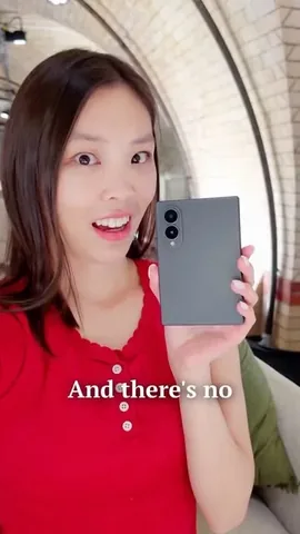 createdbyella Instagram post about Galaxy Z Fold 8 design change