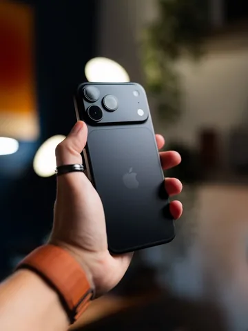 cristiano_tech Instagram post about Prime impressioni su iPhone 18 Pro Max