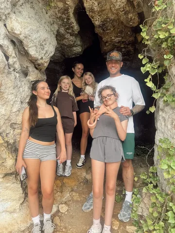 dadvgirls Instagram post about Family holiday memories