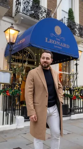 dailytouchofclass Instagram post about London hotel stay