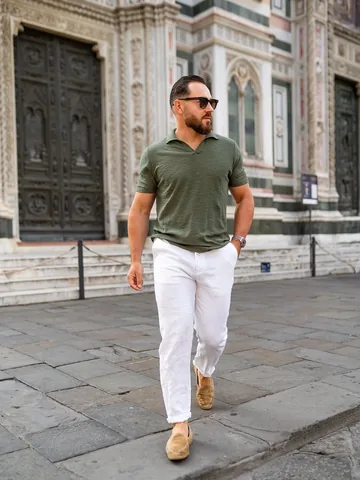 dailytouchofclass Instagram post about Travel fashion