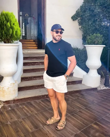 dailytouchofclass Instagram post about Travel fashion
