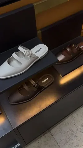 danapaolal Instagram post about Moda madre e hija