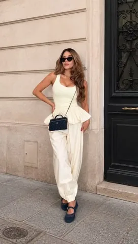 danibolivar Instagram post about Estilo con flats