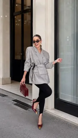 danibolivar Instagram post about Estilismo con blazer oversized