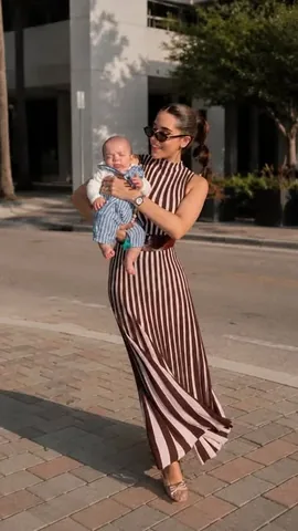 danibolivar Instagram post about Outfits coordinados de madre y bebé