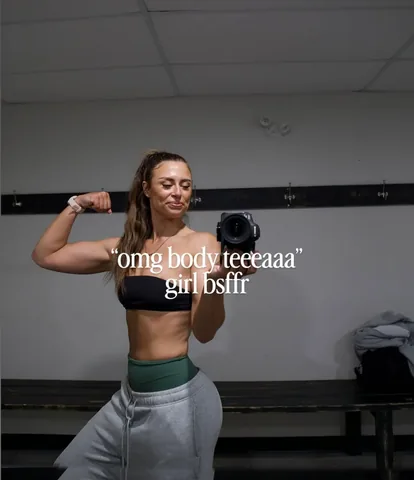 daniellejjackson Instagram post about Activewear