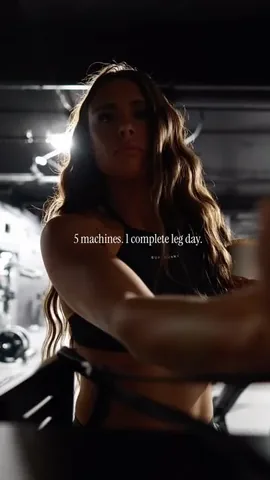 daniellejjackson Instagram post about Lower body training volume