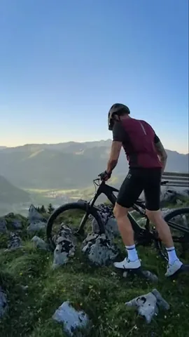 danstone.itsme Instagram post about Cycling apparel