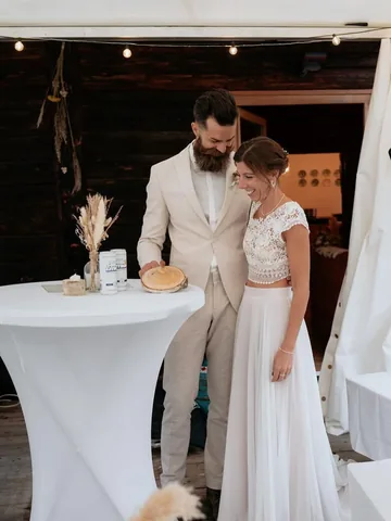 danstone.itsme Instagram post about Wedding beverages