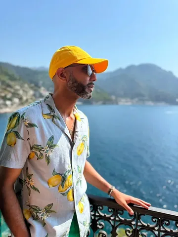 dapper_rav Instagram post about Amalfi Coast travel