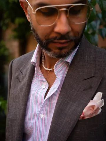 dapper_rav Instagram post about Florence sartorial lifestyle
