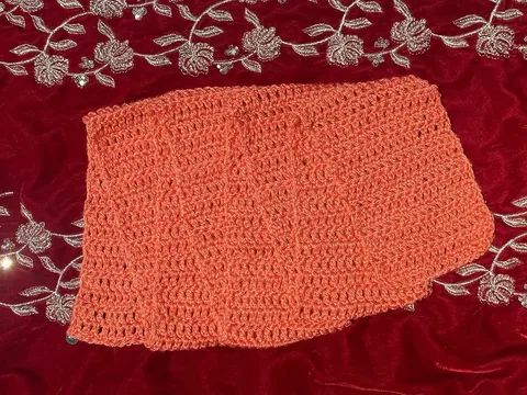 darkshichi Instagram post about Crochet scarf sales
