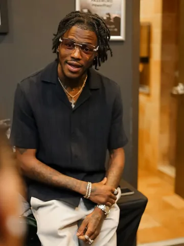 dcyoungfly Instagram post about Work ethic