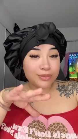 deafmuamimi Instagram post about Self acceptance