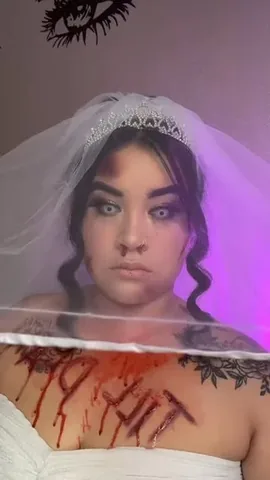 deafmuamimi Instagram post about Halloween makeup