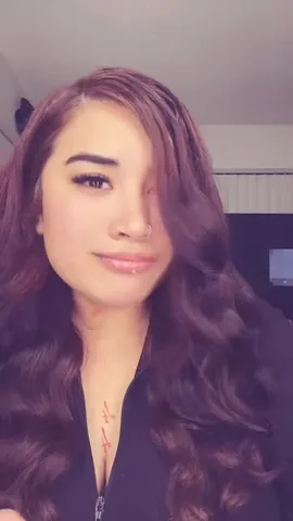 deafmuamimi Instagram post about Relationships