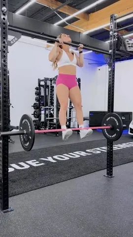 demibagby Instagram post about Fitness progress