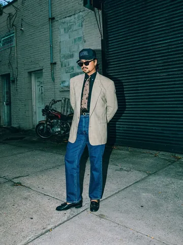 denny623 Instagram post about Seasonal outfit styling