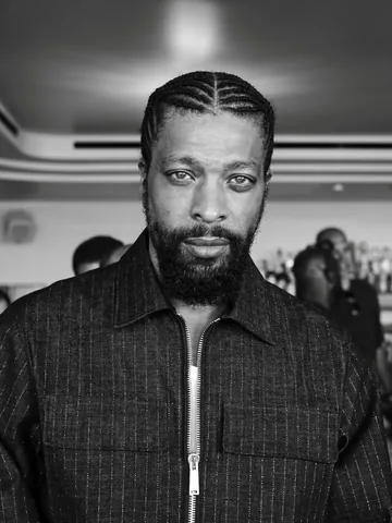 deraydavis Instagram post about Photography