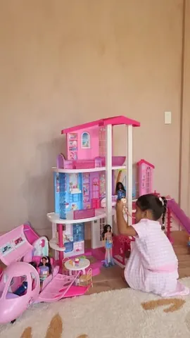 desiperkins Instagram post about Family play