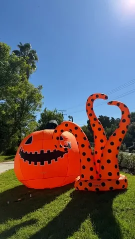 desiperkins Instagram post about Halloween products