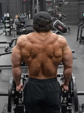 devinbernardo Instagram post about Shoulder training