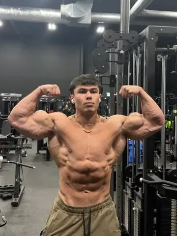 devinbernardo Instagram post about Body composition