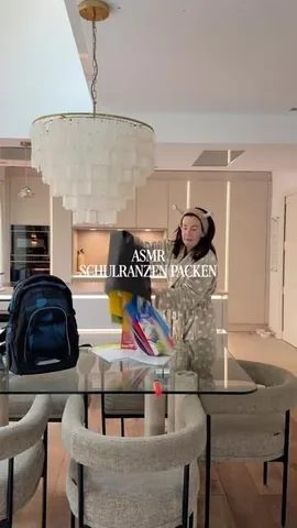 die.kim Instagram post about Schulrucksack Gewinnspiel