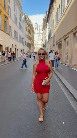 downtownchicmoms Instagram post about Rome travel