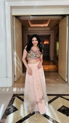 dr.psychandstyles Instagram post about Wedding outfit rental